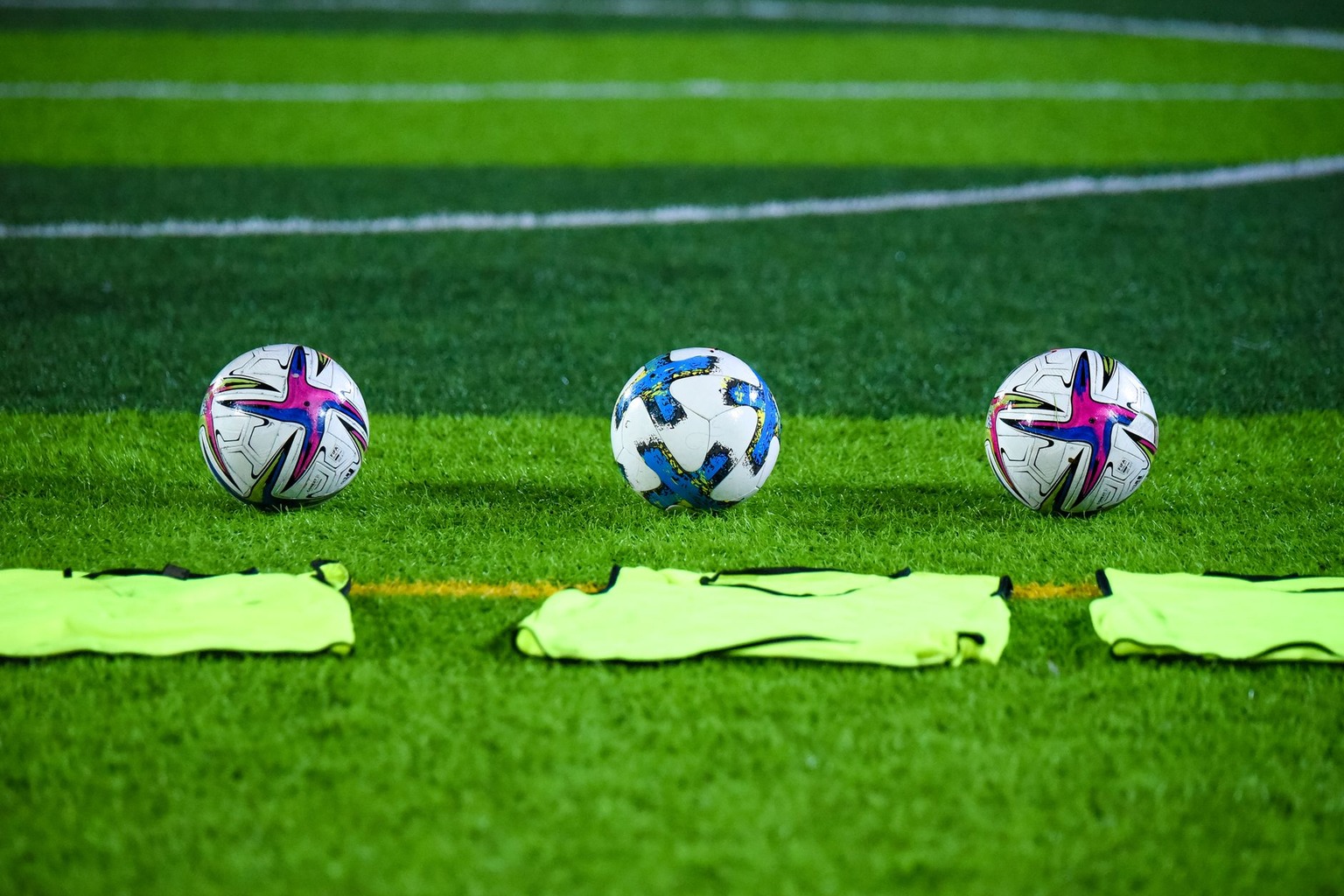 Como apostar no mercado de "ambos marcam" no futebol